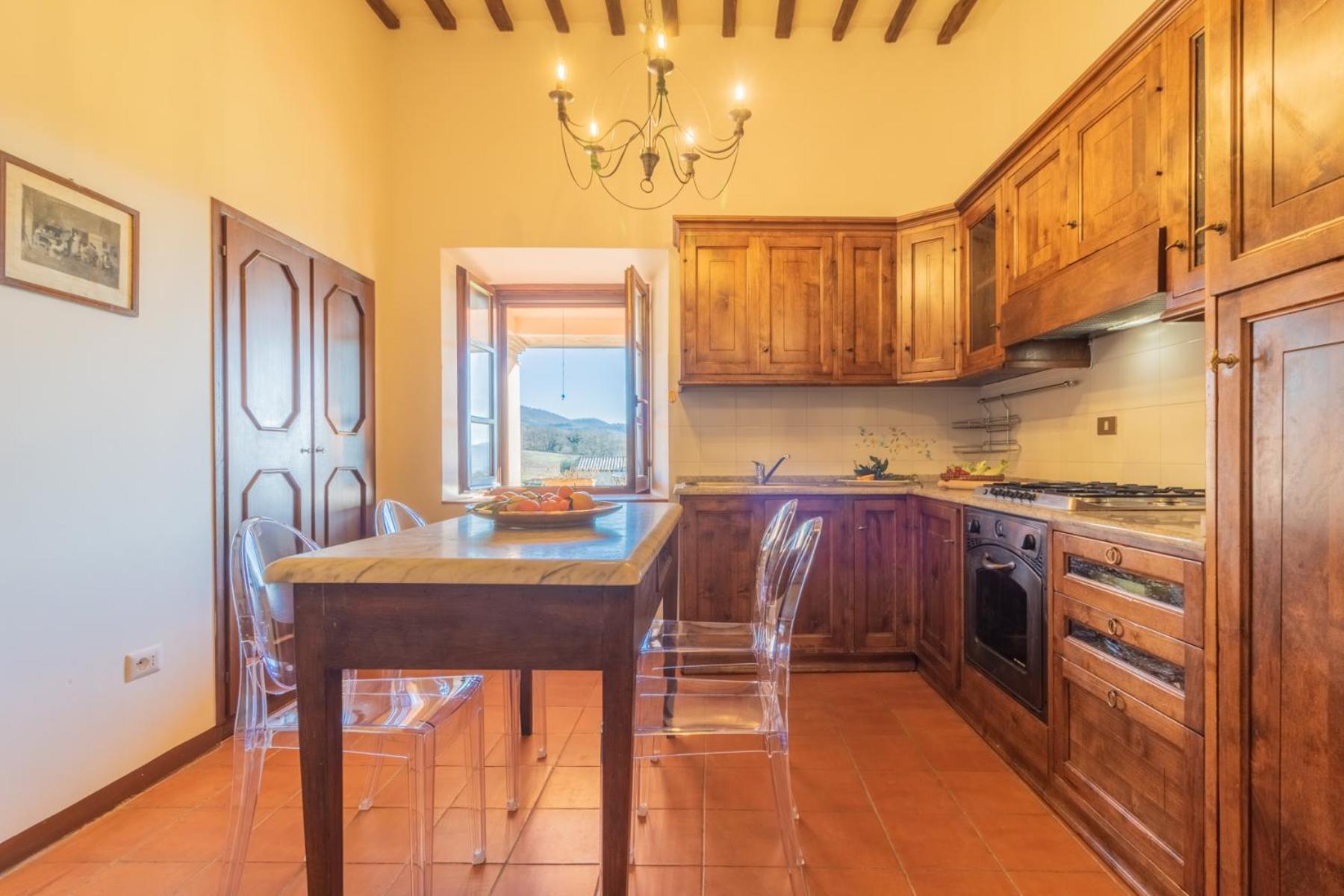 Agri Relais Il Poderaccio Di Больсена Экстерьер фото