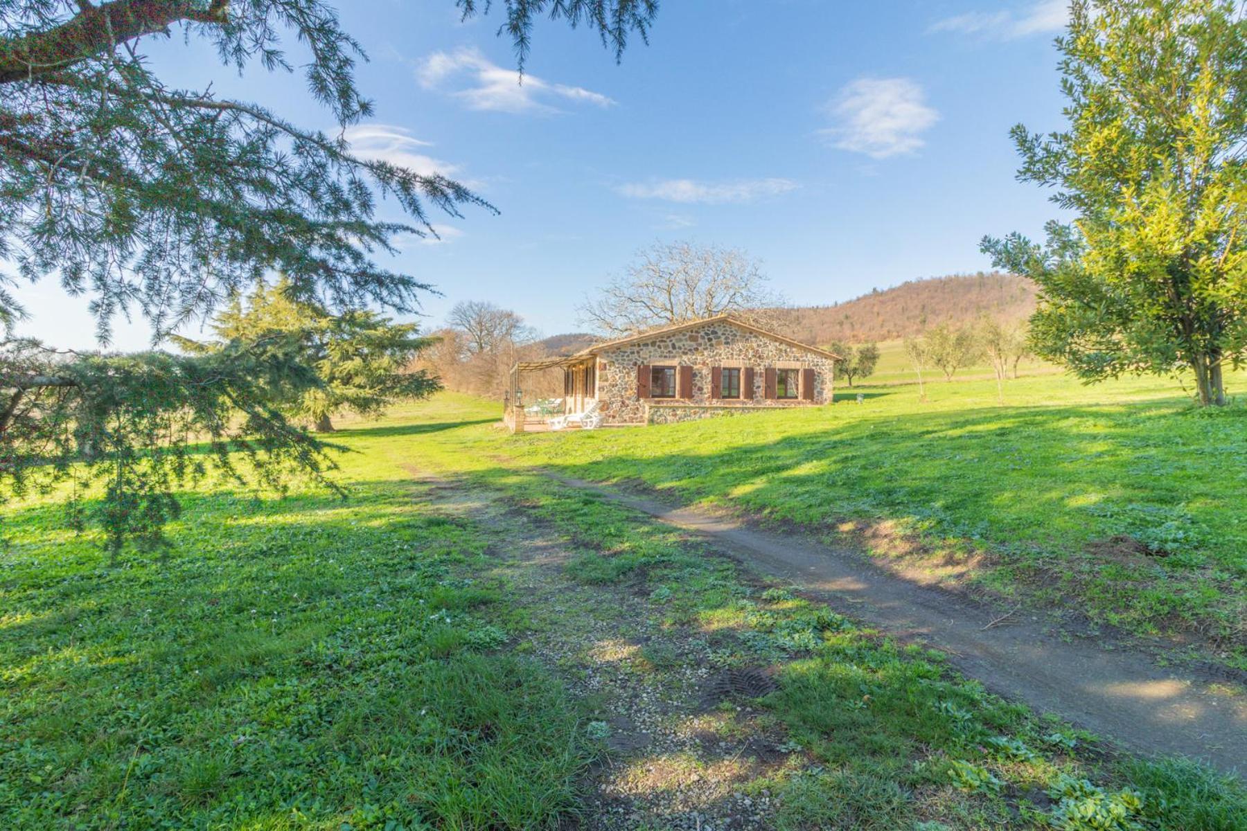 Agri Relais Il Poderaccio Di Больсена Экстерьер фото
