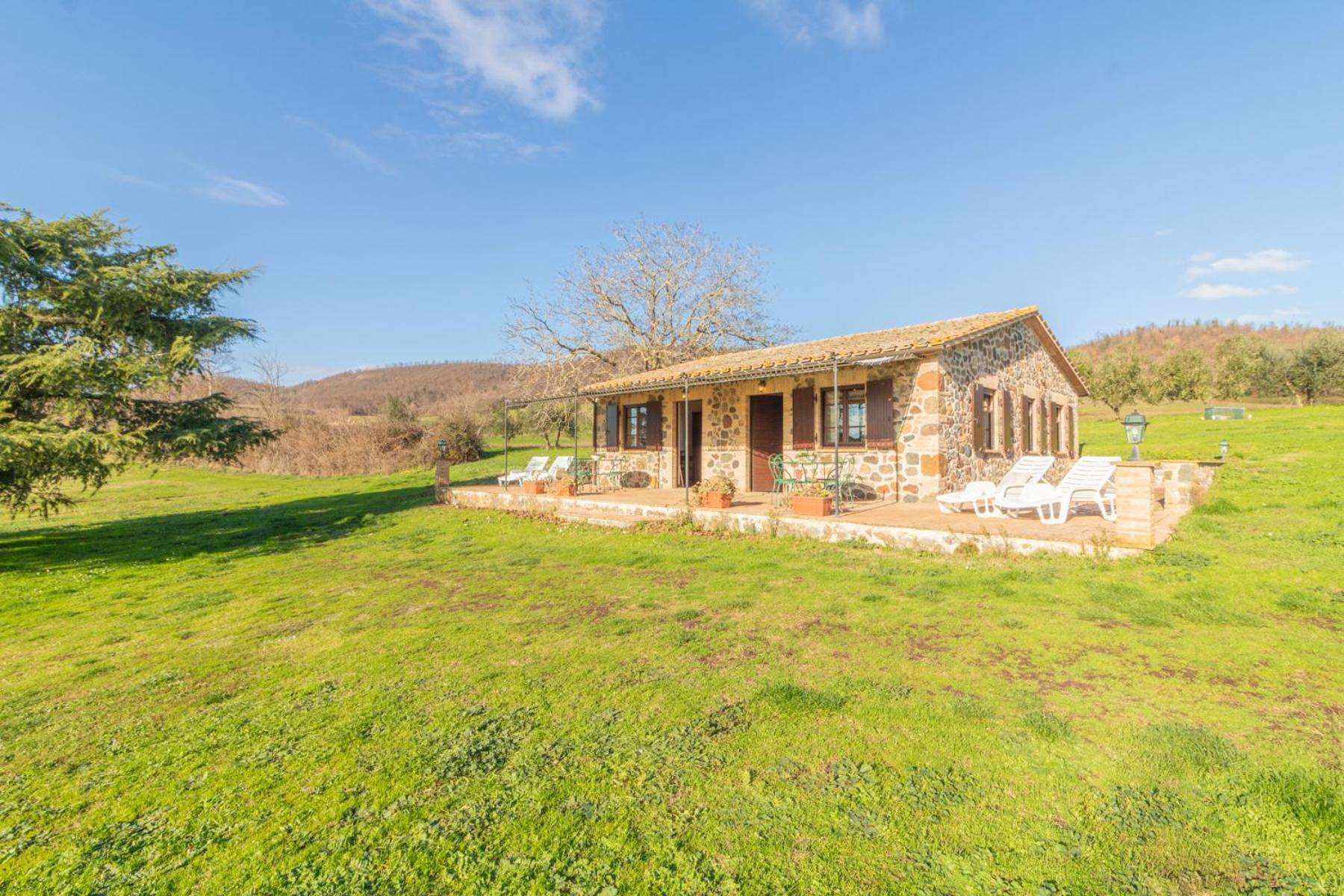 Agri Relais Il Poderaccio Di Больсена Экстерьер фото